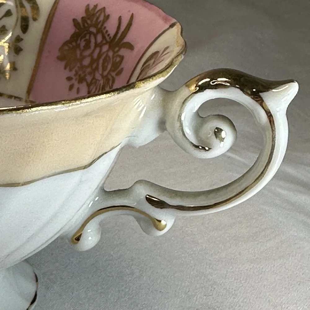 Wide Purple Violets Teacup Saucer Pink Cottagecore Mori Machi Japan Fluted Swirl